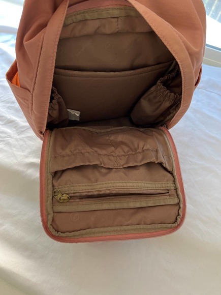 Doughnut Outdoor Adventure Backpack Blush - Picture 7 of 8